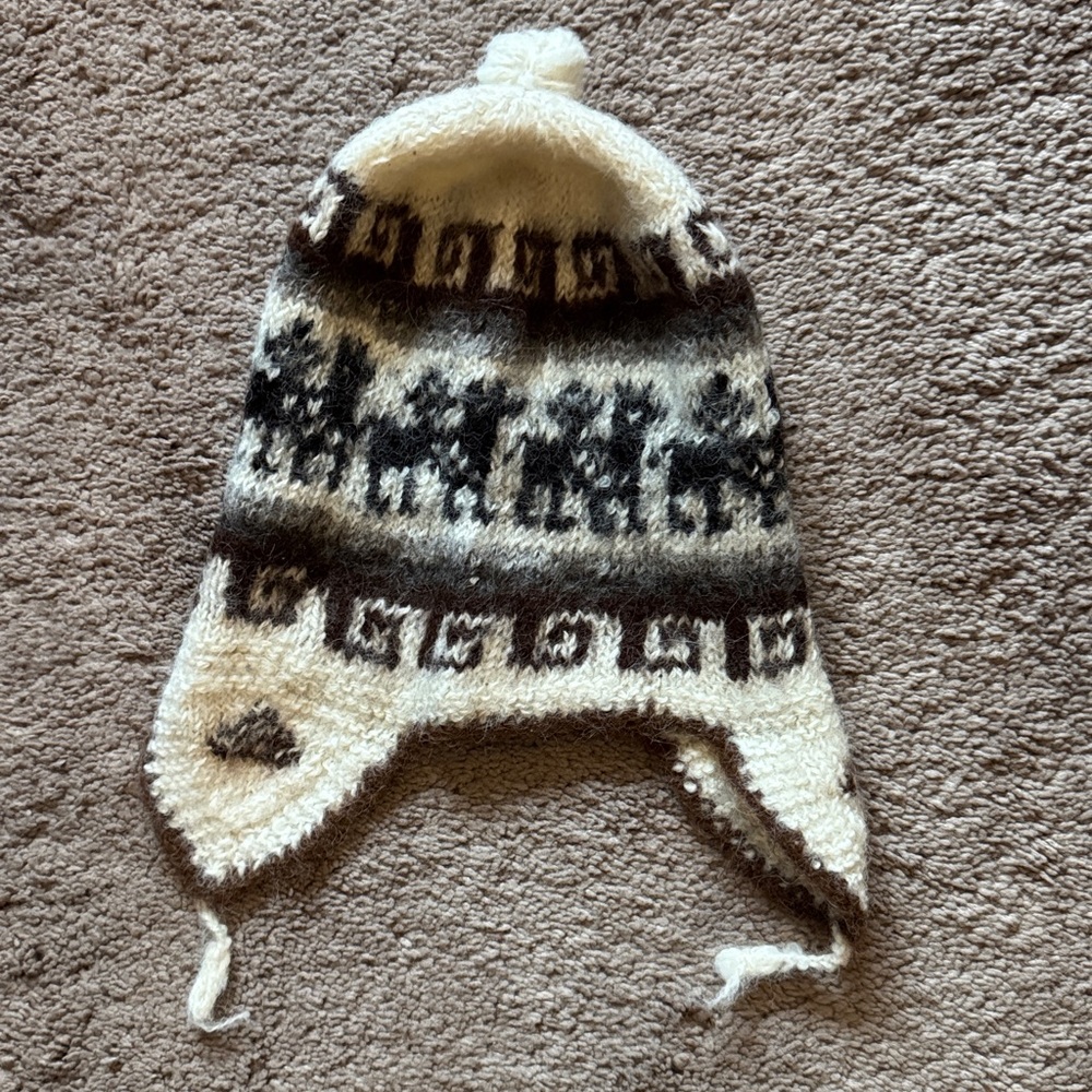 Cozy White and Brown Alpaca Handmade Knit Peruvian Design Hat - Picture 3 of 10